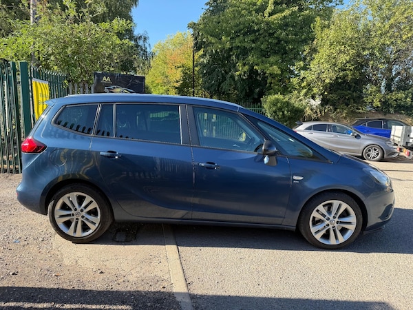 Used Vauxhall Zafira Tourer 2015 for sale - 76071924: Photo 10