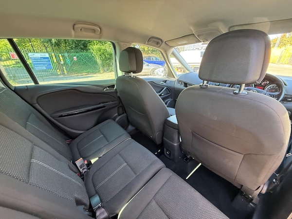 Used Vauxhall Zafira Tourer 2015 for sale - 76071924: Photo 23
