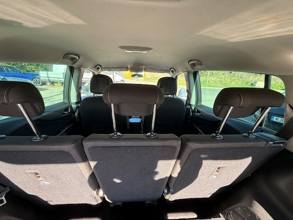 Used Vauxhall Zafira Tourer 2015 for sale - 76071924: Photo 26