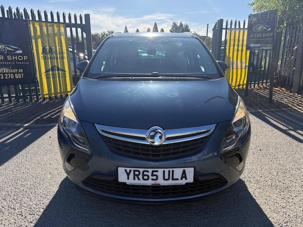 Used Vauxhall Zafira Tourer 2015 for sale - 76071924: Photo 2