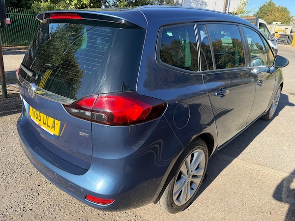 Used Vauxhall Zafira Tourer 2015 for sale - 76071924: Photo 5