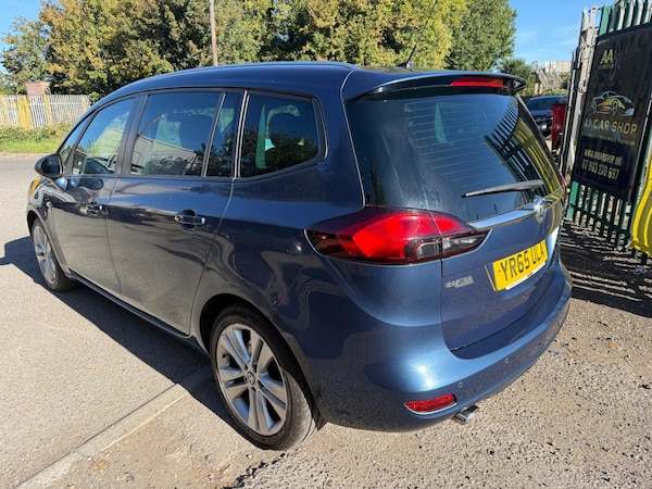 Used Vauxhall Zafira Tourer 2015 for sale - 76071924: Photo 7