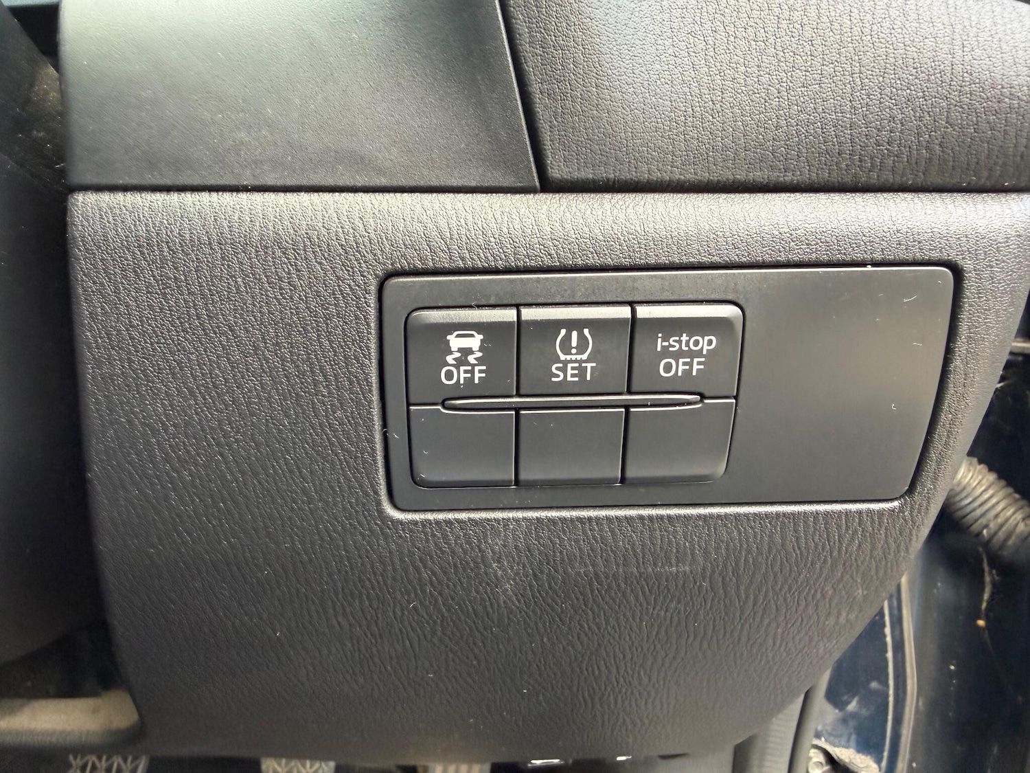 Used Mazda Mazda3 2016 for sale - 76431992: Photo 15