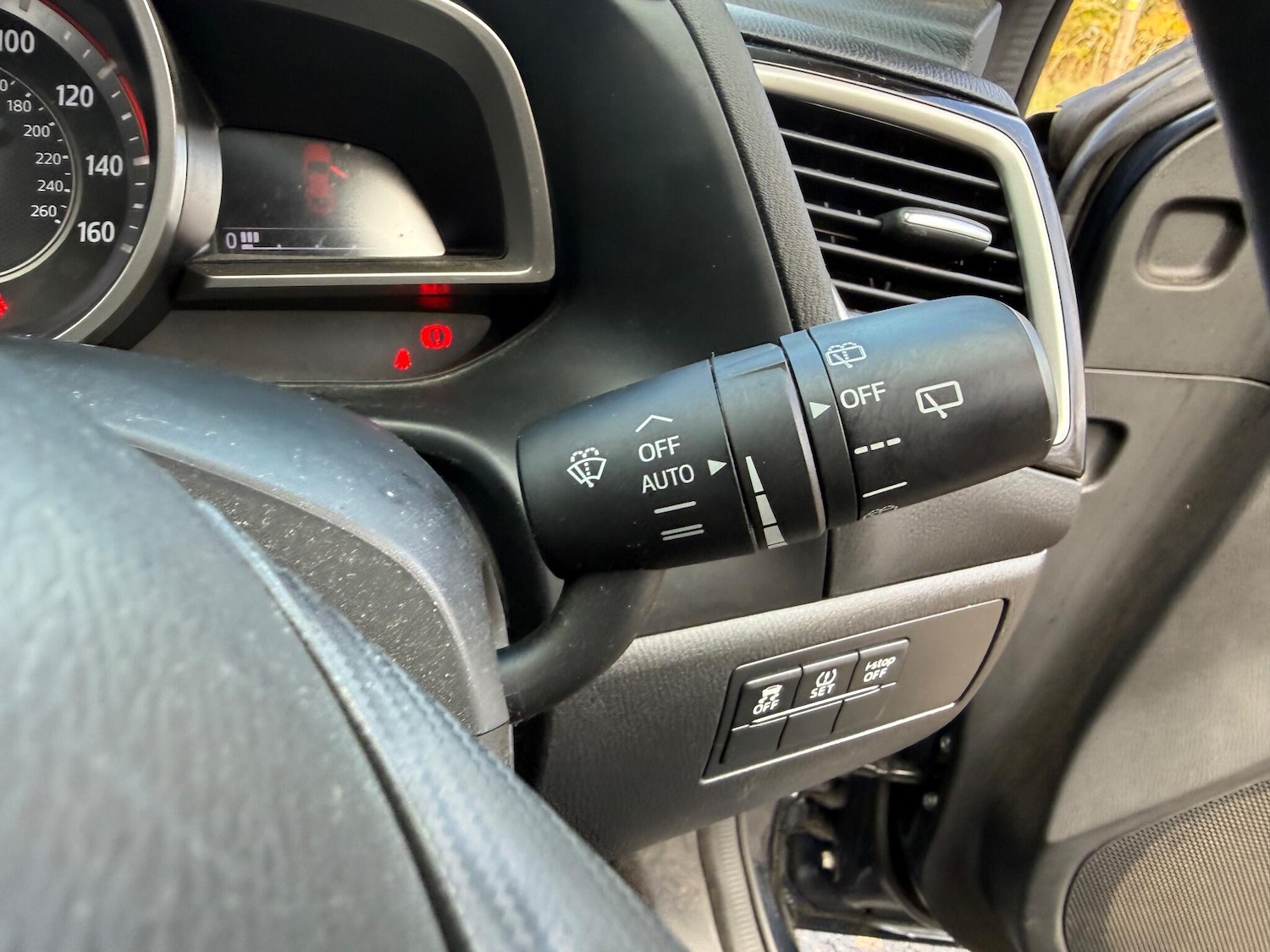 Used Mazda Mazda3 2016 for sale - 76431992: Photo 17