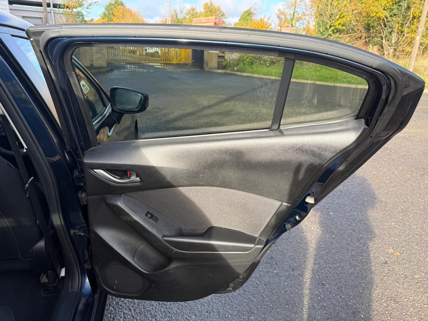 Used Mazda Mazda3 2016 for sale - 76431992: Photo 27