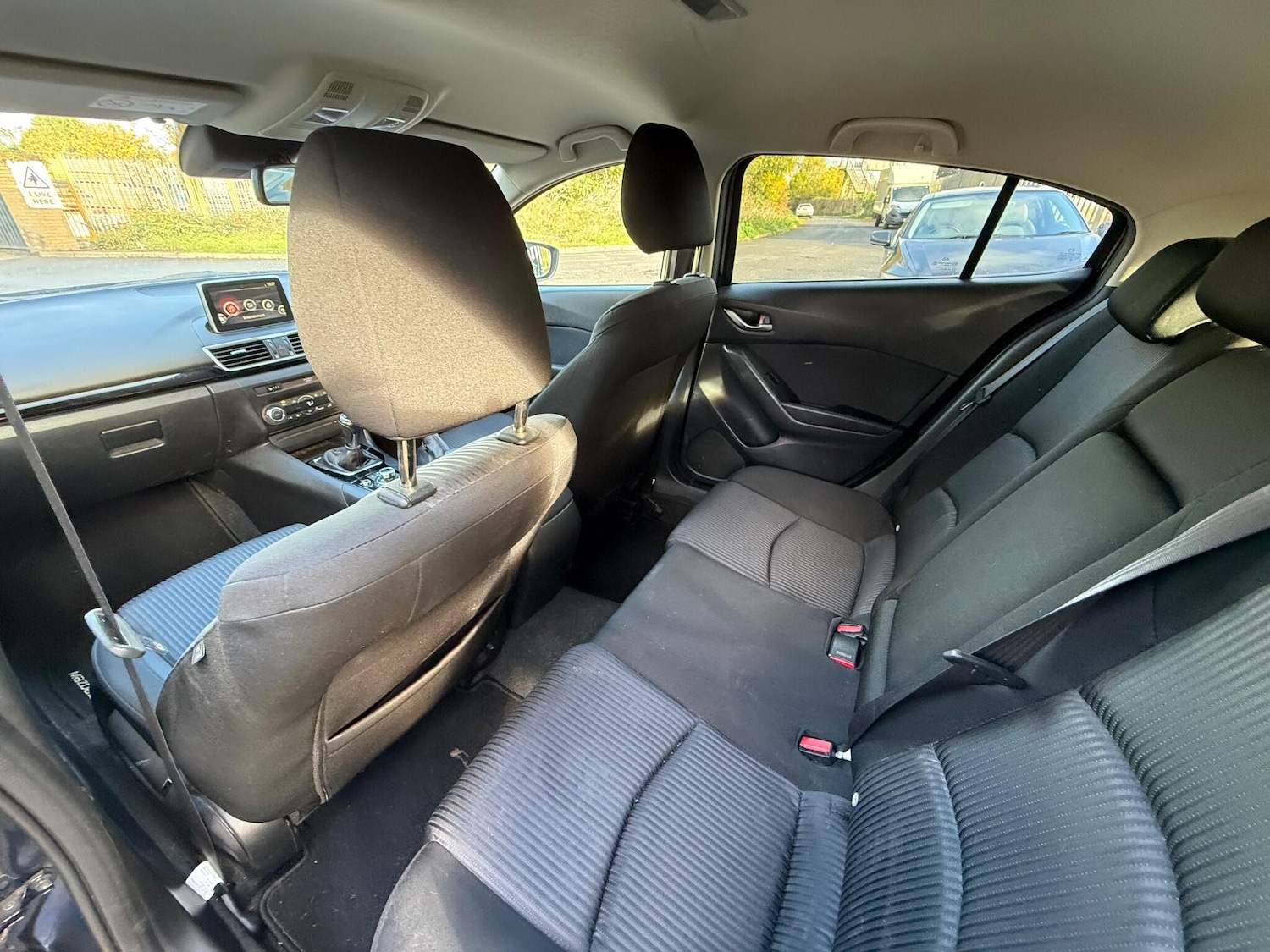 Used Mazda Mazda3 2016 for sale - 76431992: Photo 28