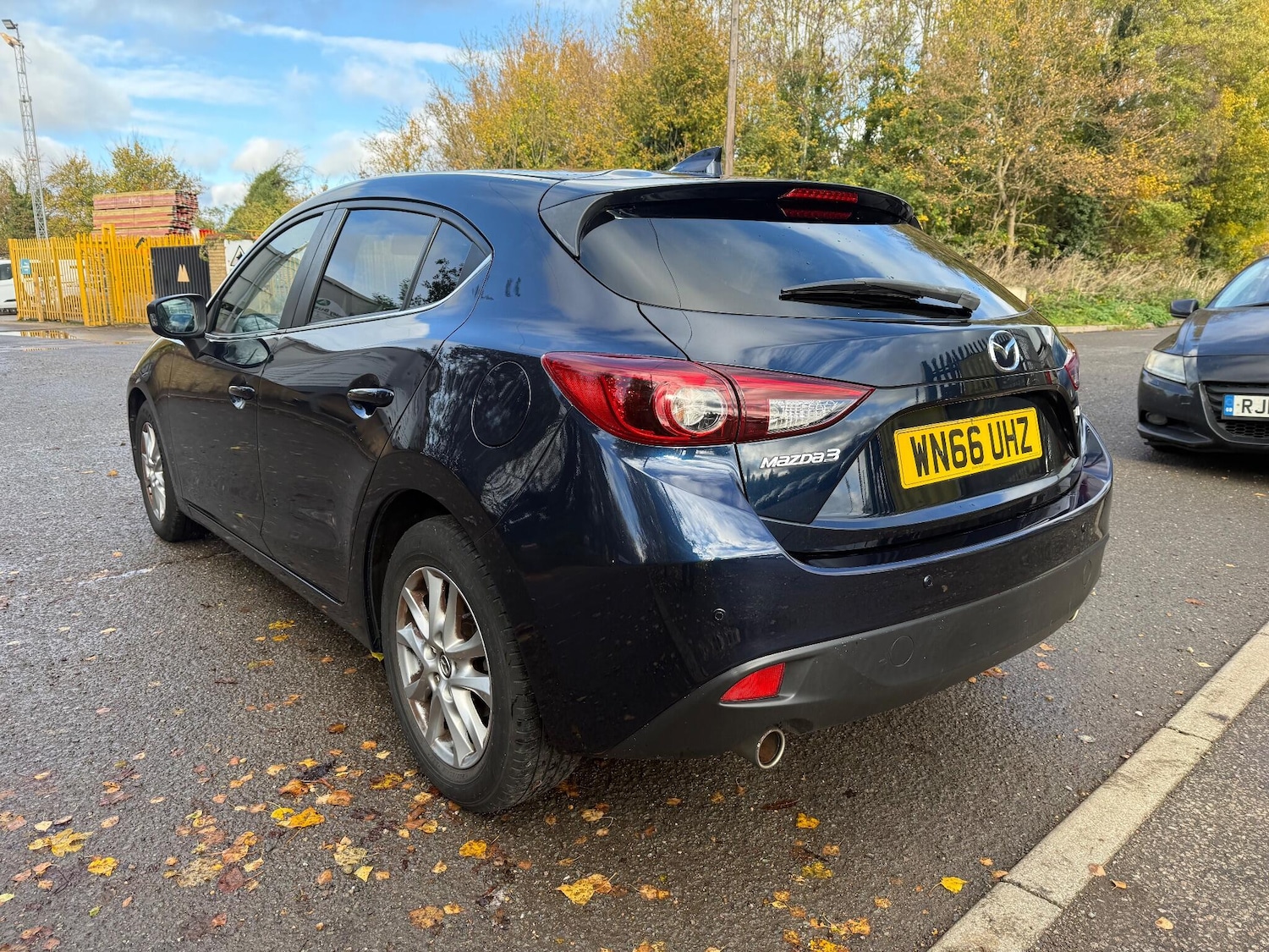 Used Mazda Mazda3 2016 for sale - 76431992: Photo 5