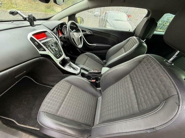 Used Vauxhall Astra GTC 2013 for sale - 76152390: Photo 14