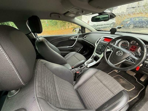 Used Vauxhall Astra GTC 2013 for sale - 76152390: Photo 17
