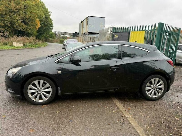 Used Vauxhall Astra GTC 2013 for sale - 76152390: Photo 4