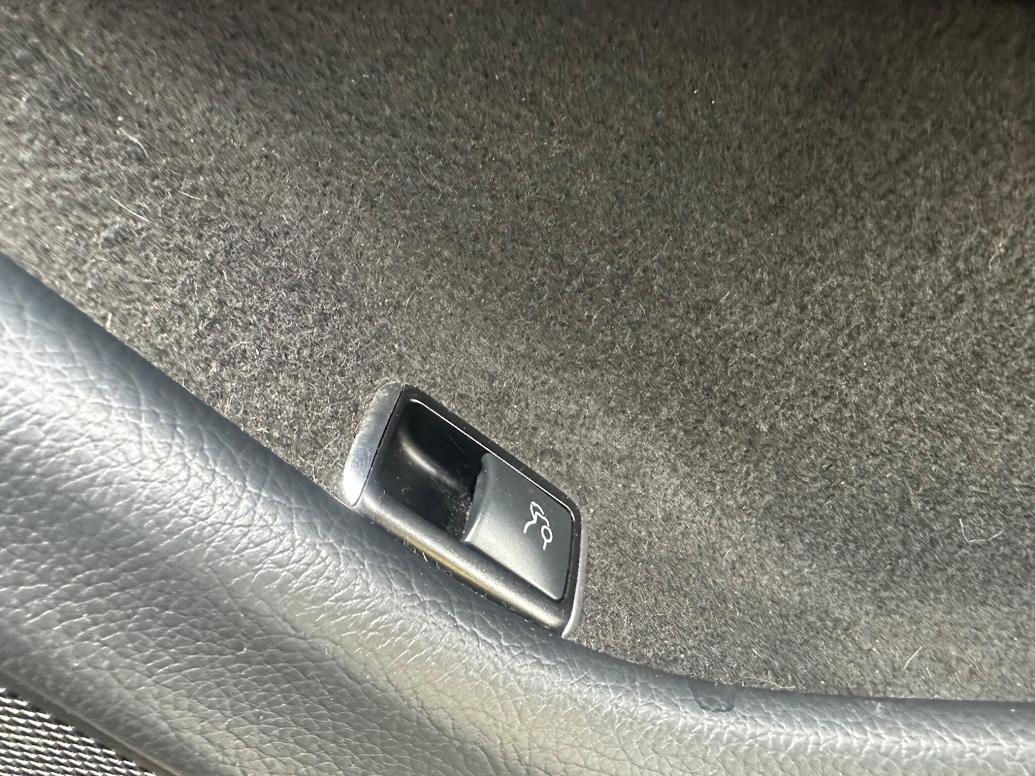Used Mercedes-Benz C Class 2014 for sale - 76326646: Photo 13