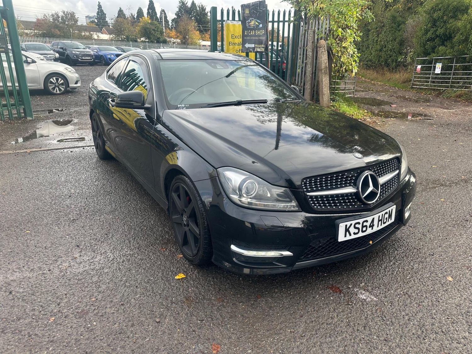 Used Mercedes-Benz C Class 2014 for sale - 76326646: Photo 2