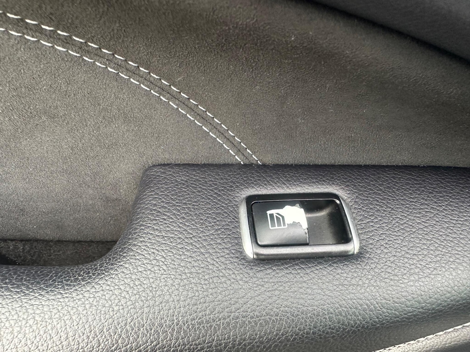 Used Mercedes-Benz C Class 2014 for sale - 76326646: Photo 24