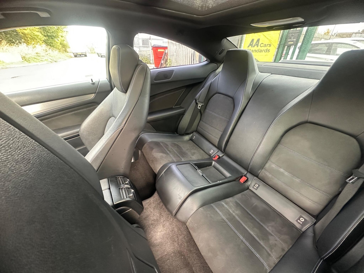 Used Mercedes-Benz C Class 2014 for sale - 76326646: Photo 28