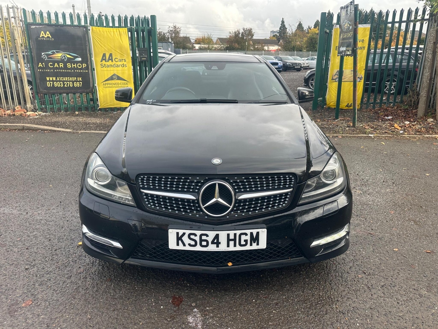 Used Mercedes-Benz C Class 2014 for sale - 76326646: Photo 3