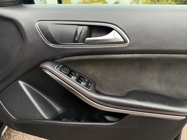 Used Mercedes-Benz A-Class 2016 for sale - 76306752: Photo 12