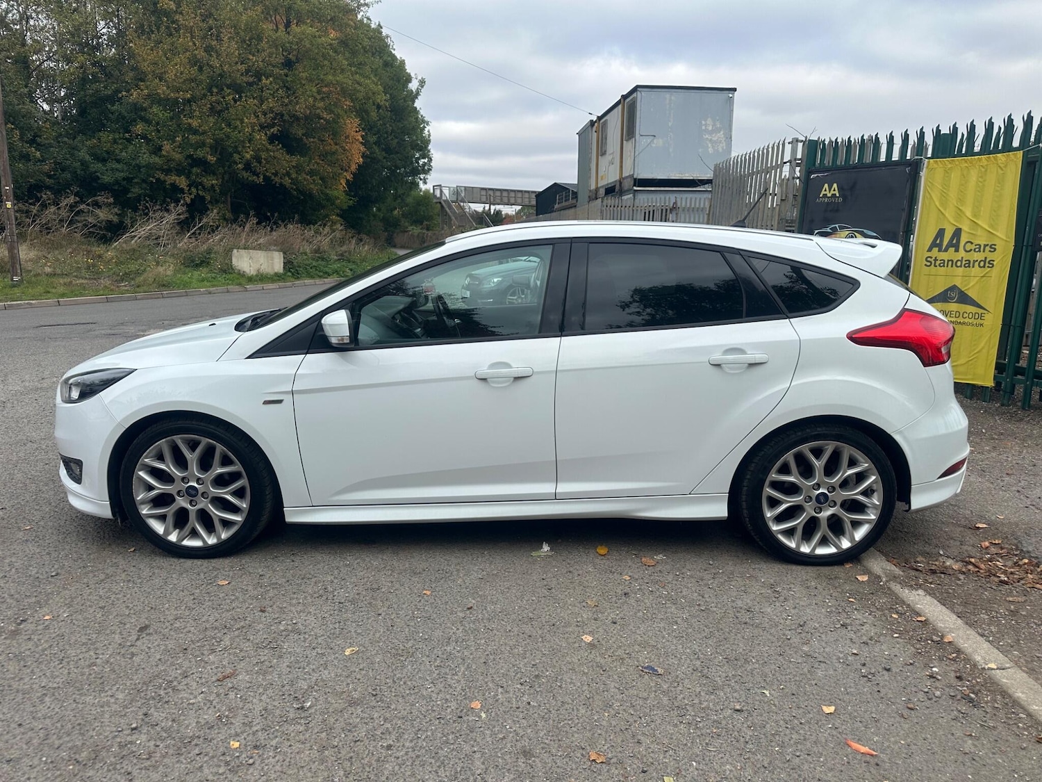 Used Ford Focus 2017 for sale - 76239765: Photo 5