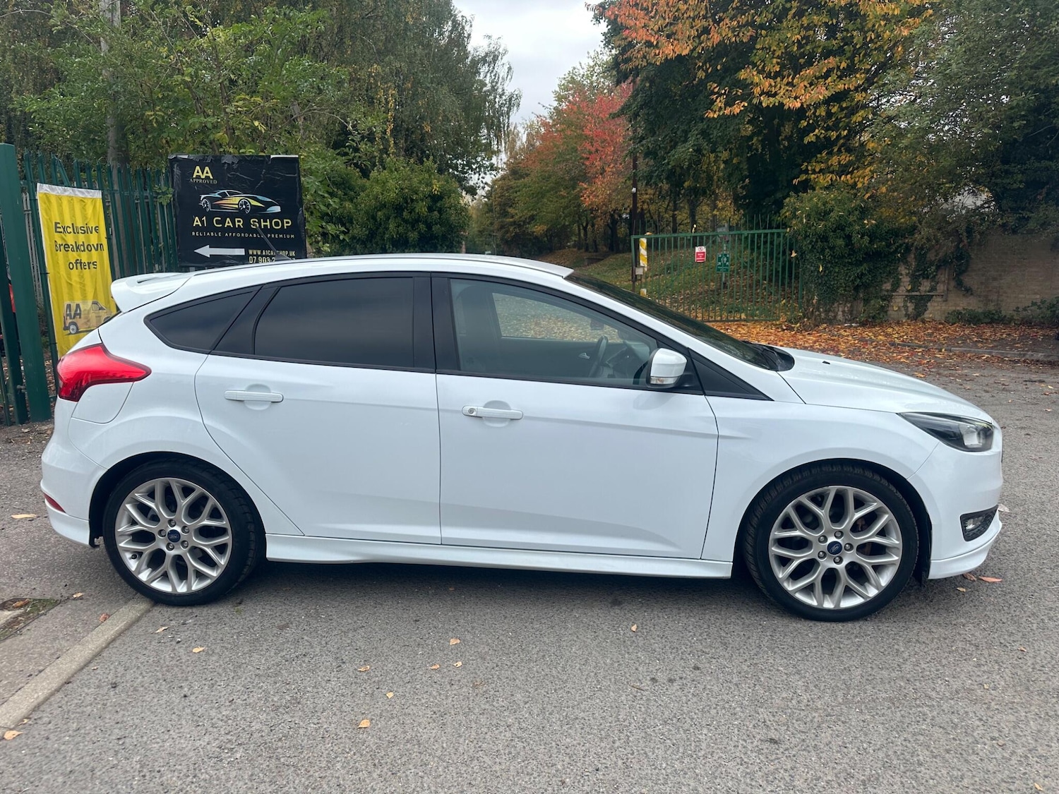 Used Ford Focus 2017 for sale - 76239765: Photo 9