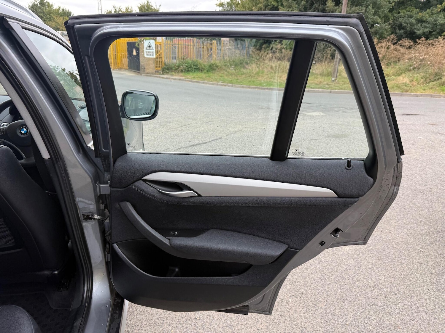 Vehicle 27