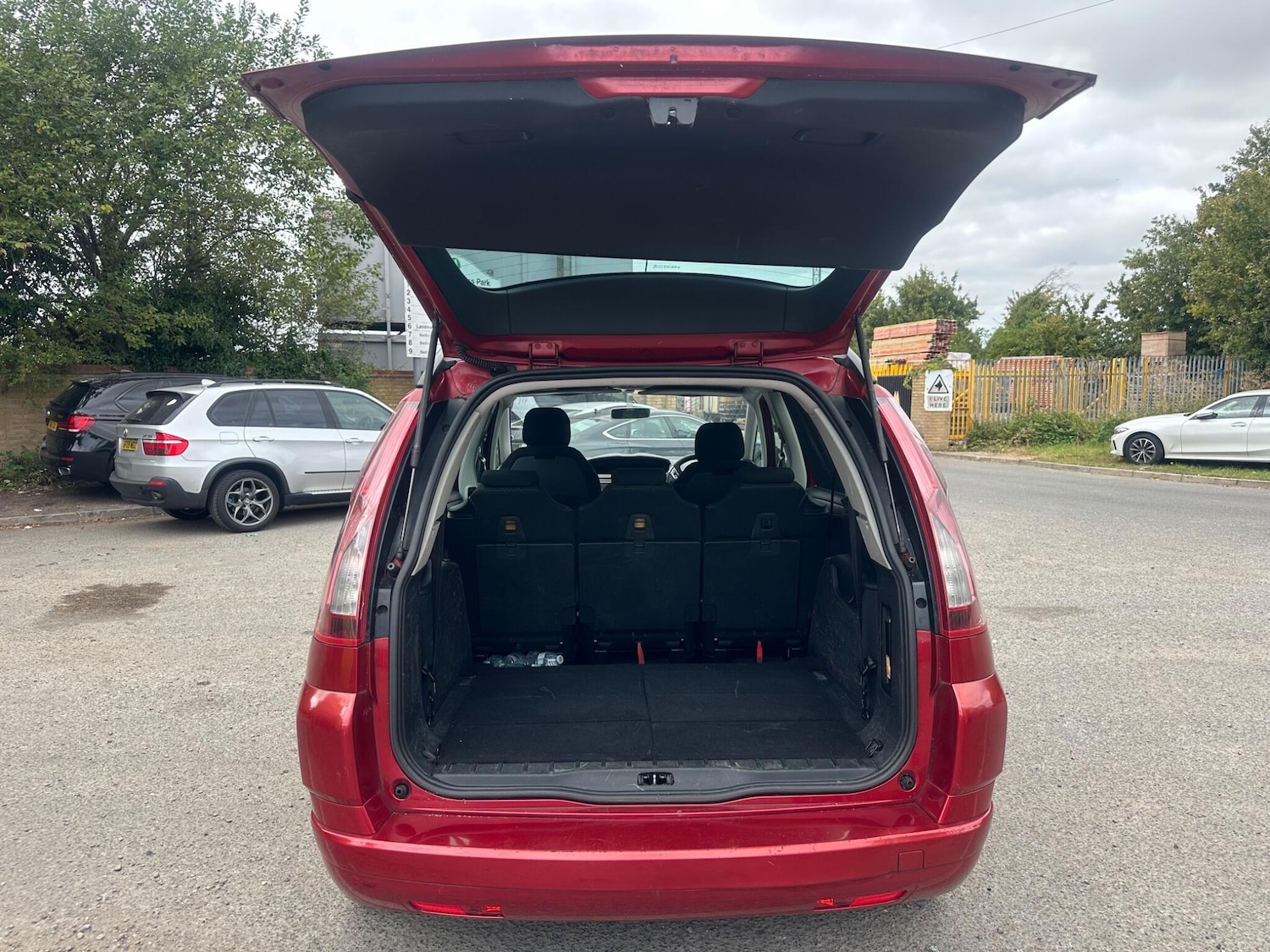 Vehicle 21