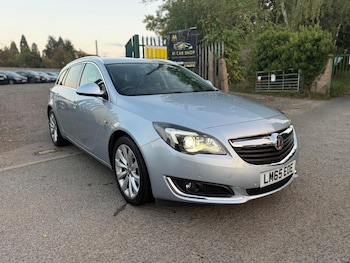 Vauxhall - Insignia