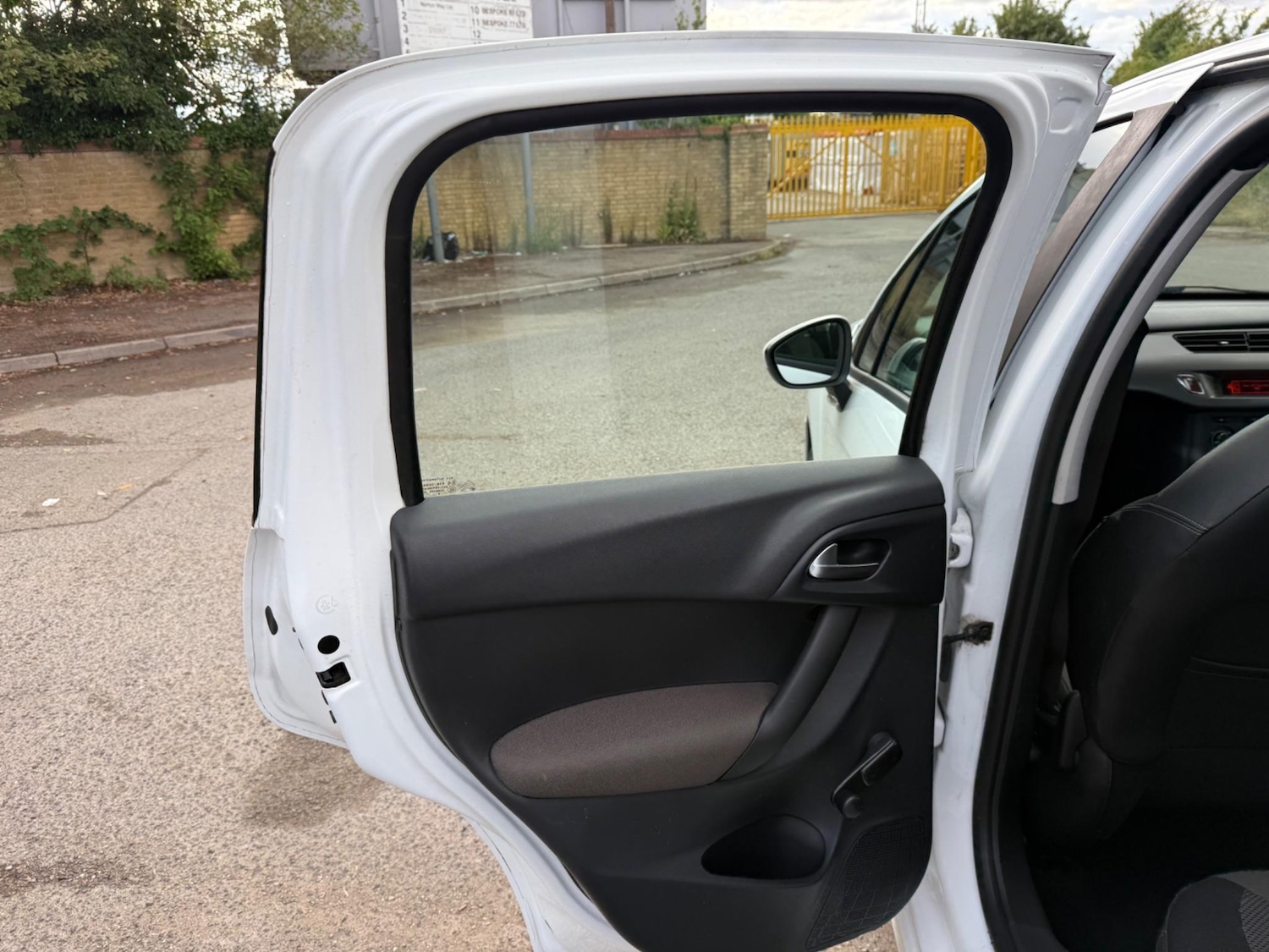 Vehicle 25
