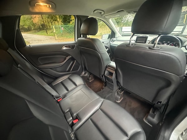 Used Mercedes-Benz B-Class 2014 for sale - 76189101: Photo 20