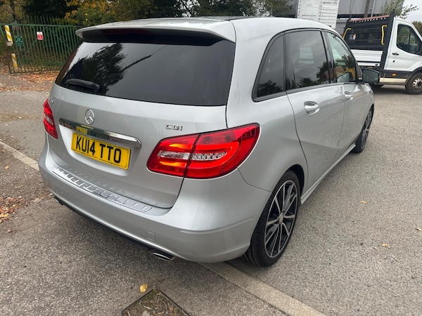 Used Mercedes-Benz B-Class 2014 for sale - 76189101: Photo 8