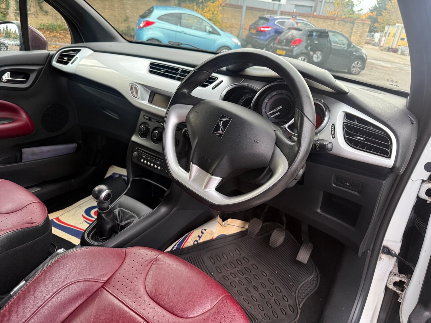 Used Citroen DS3 2011 for sale - 76446431: Photo 10