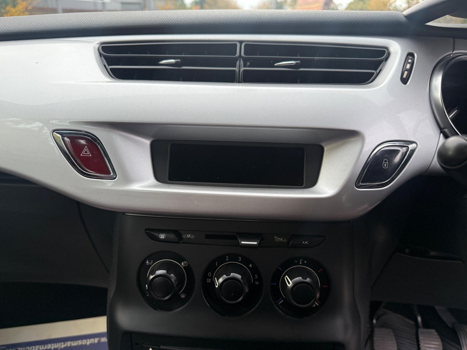 Used Citroen DS3 2011 for sale - 76446431: Photo 14