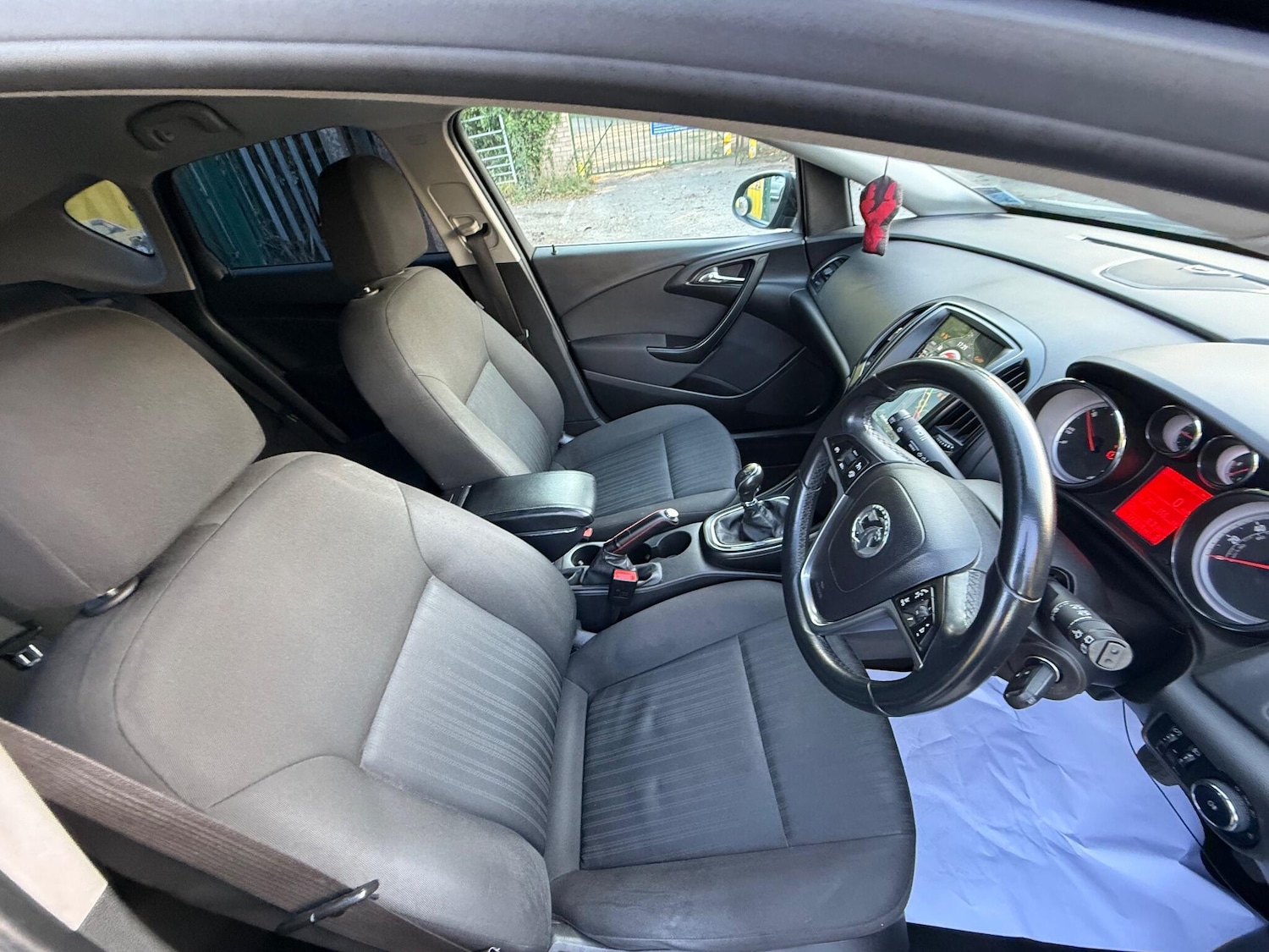 Used Vauxhall Astra 2013 for sale - 76138479: Photo 11
