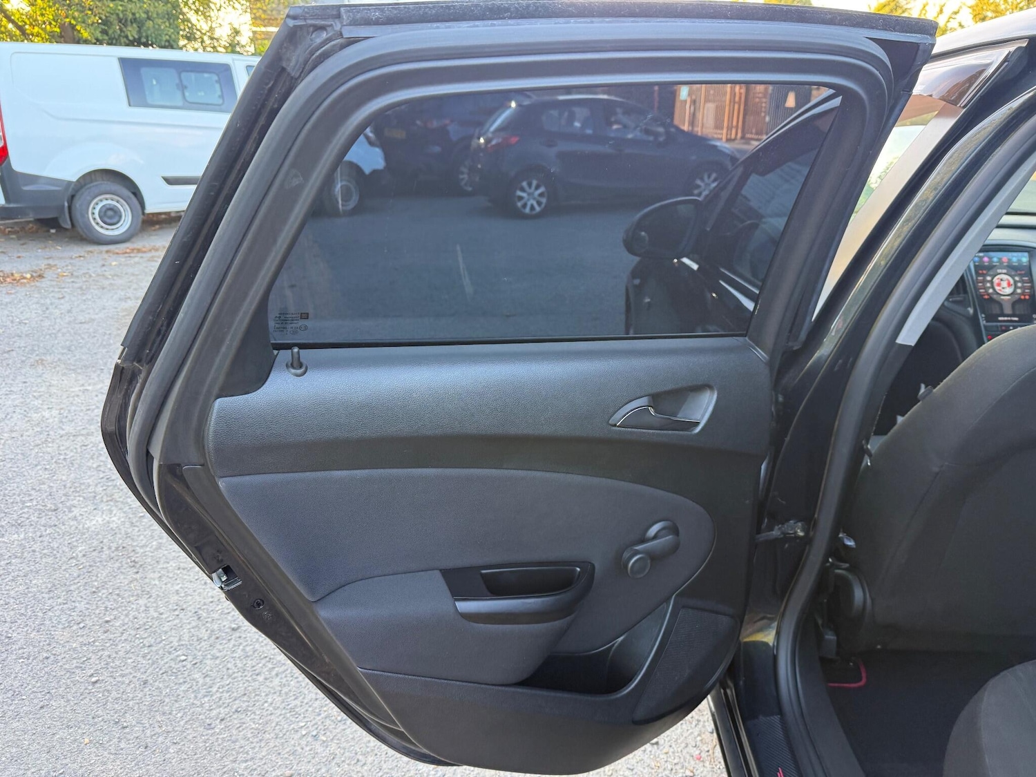 Used Vauxhall Astra 2013 for sale - 76138479: Photo 29