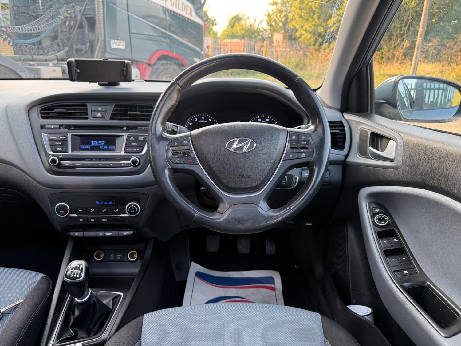 Vehicle 29