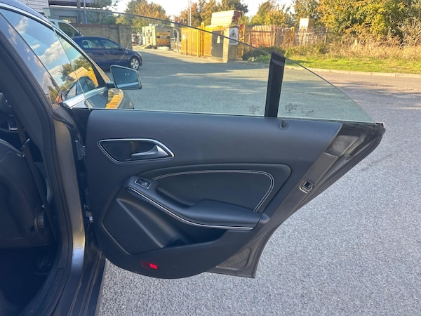 Used Mercedes-Benz CLA 2017 for sale - 76121326: Photo 17