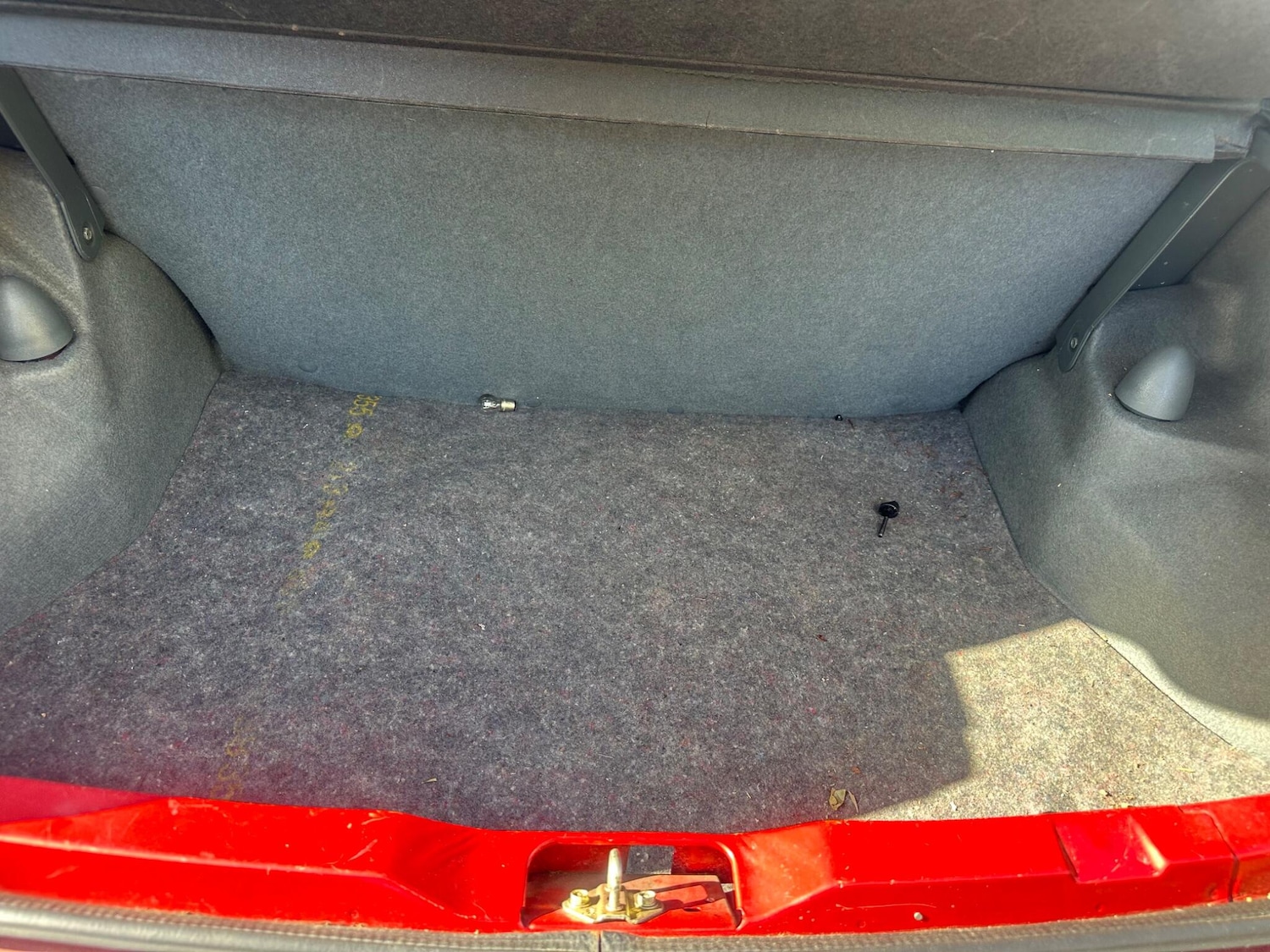 Used Nissan Micra 2000 for sale - 76094781: Photo 18