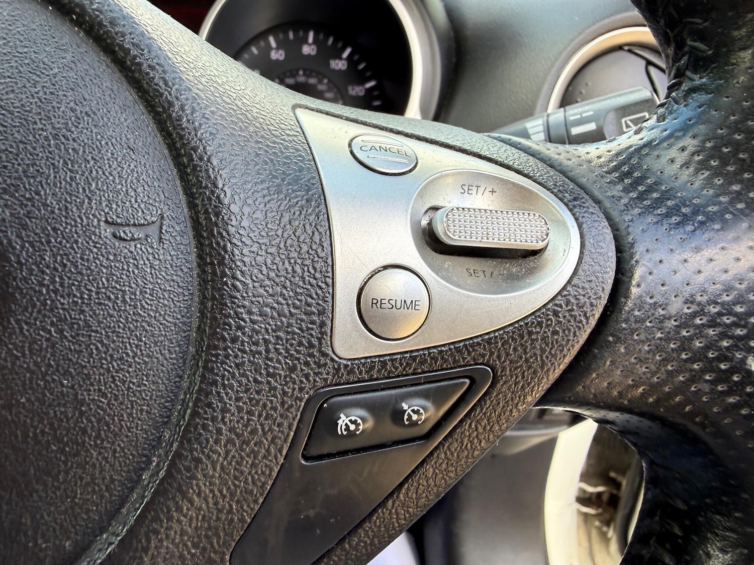Used Nissan Juke 2013 for sale - 76071905: Photo 14