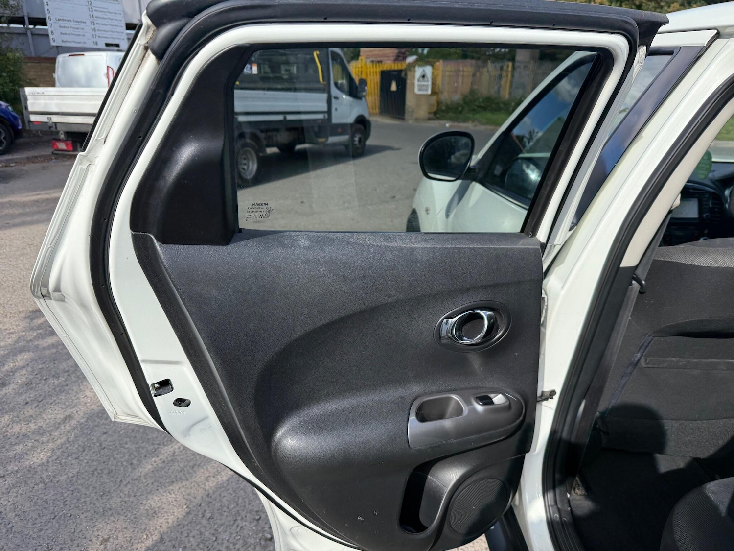 Used Nissan Juke 2013 for sale - 76071905: Photo 30