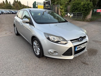 2013 (62) - 1.6 TDCi Titanium Euro 5 (s/s) 5dr
