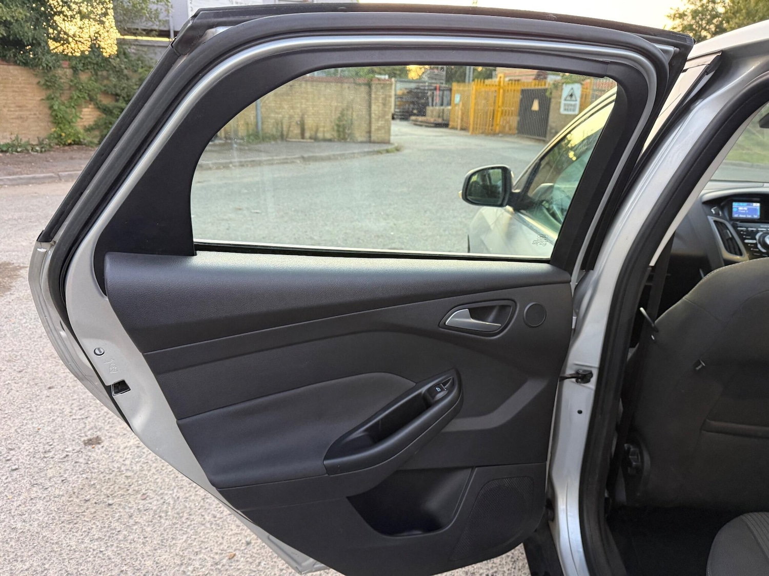 Vehicle 28