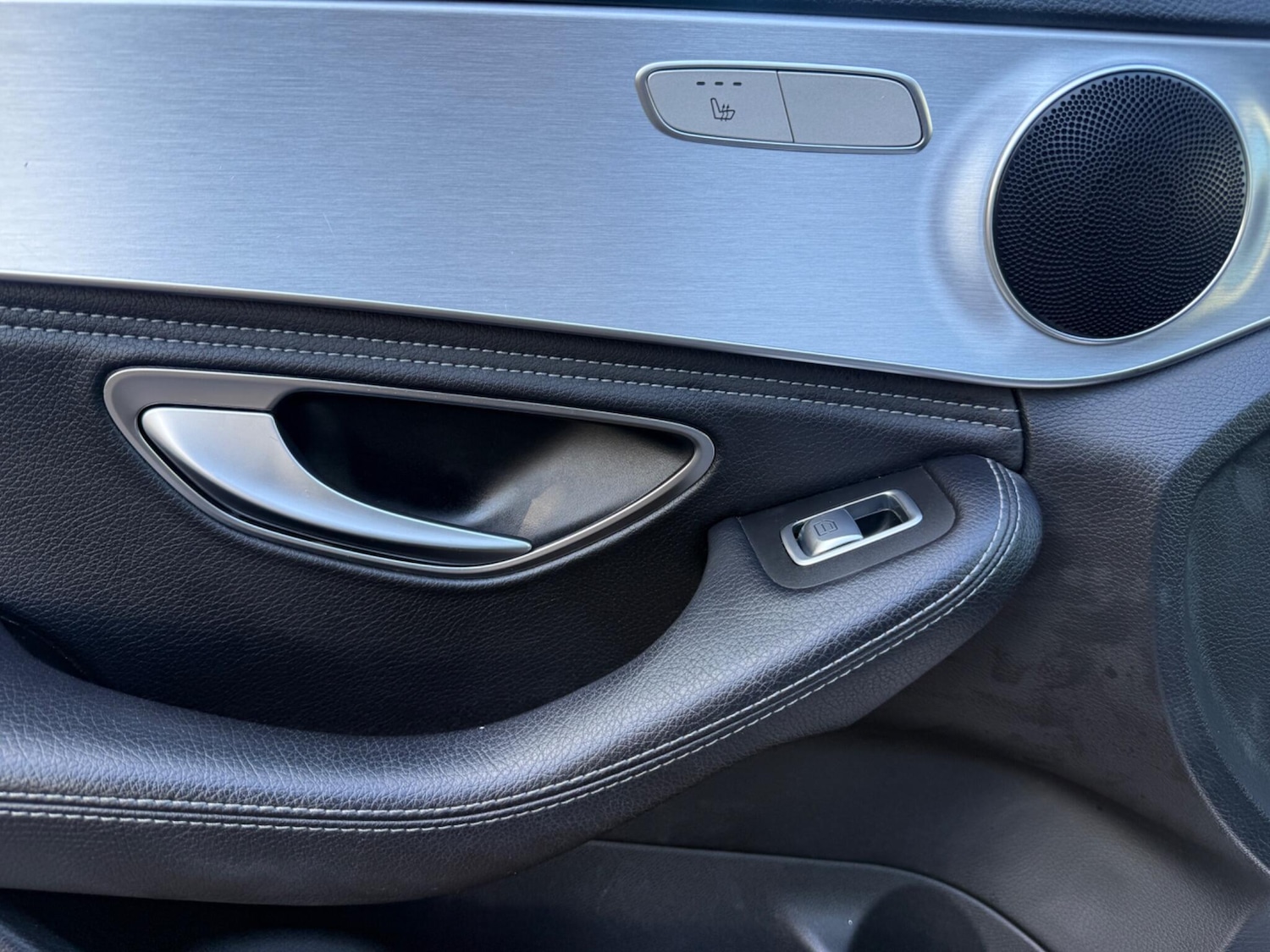 Used Mercedes-Benz C Class 2014 for sale - 76441069: Photo 32