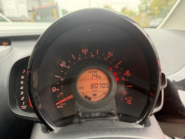 Used Toyota AYGO 2015 for sale - 76200085: Photo 18