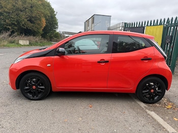 Used Toyota AYGO 2015 for sale - 76200085: Photo 4
