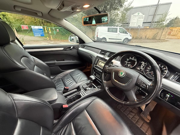 Used Skoda Superb 2012 for sale - 76108461: Photo 11
