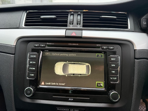 Used Skoda Superb 2012 for sale - 76108461: Photo 18