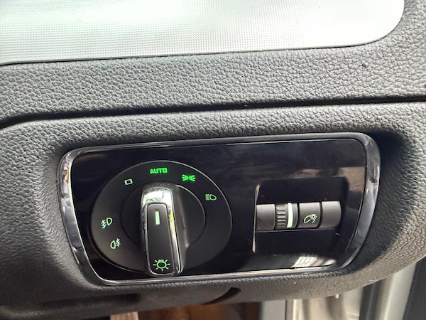 Used Skoda Superb 2012 for sale - 76108461: Photo 19