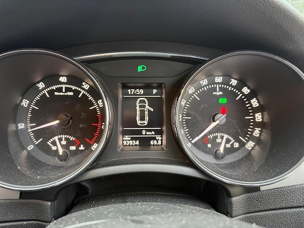 Used Skoda Superb 2012 for sale - 76108461: Photo 20