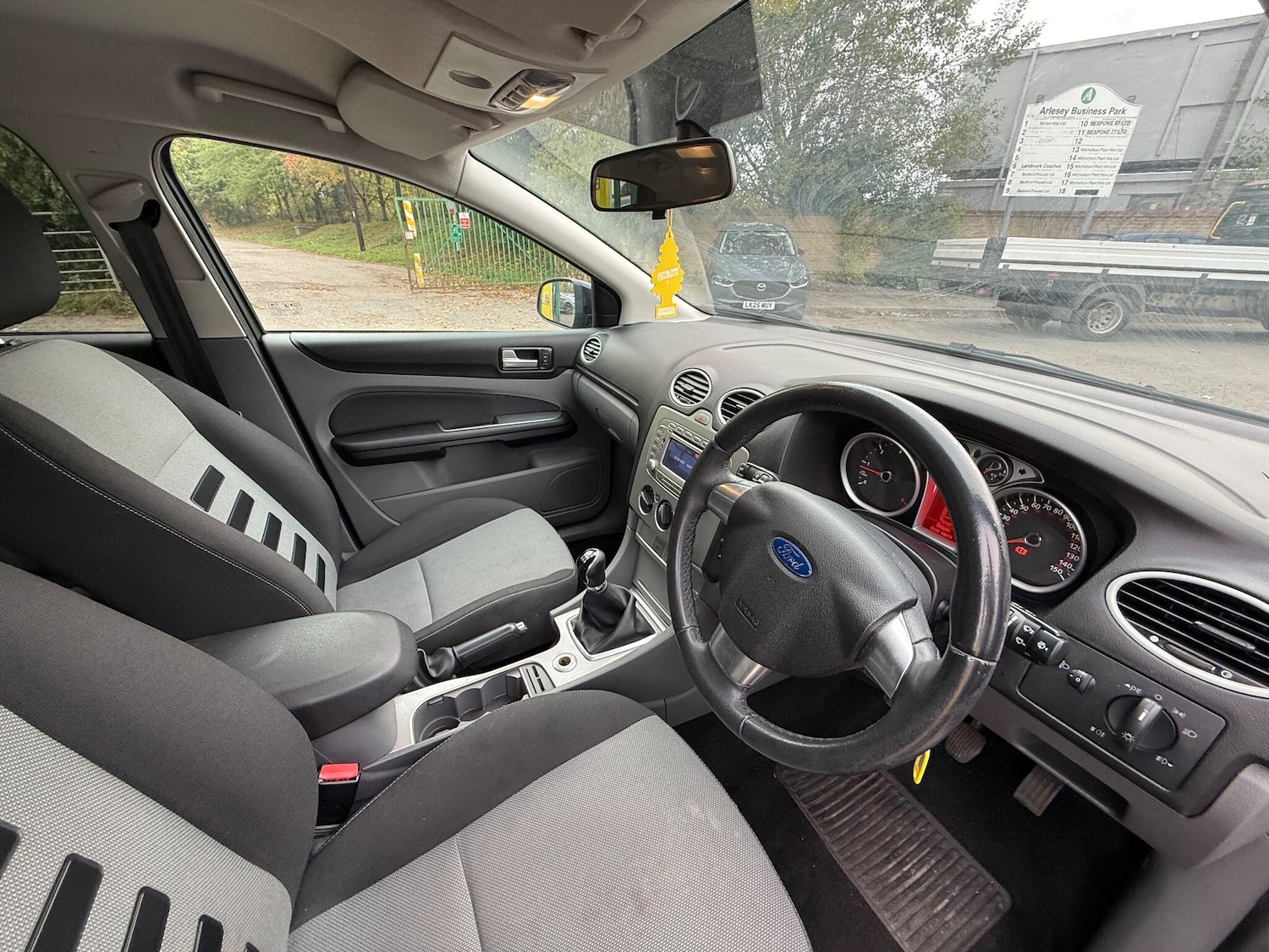Used Ford Focus 2011 for sale - 76152590: Photo 13