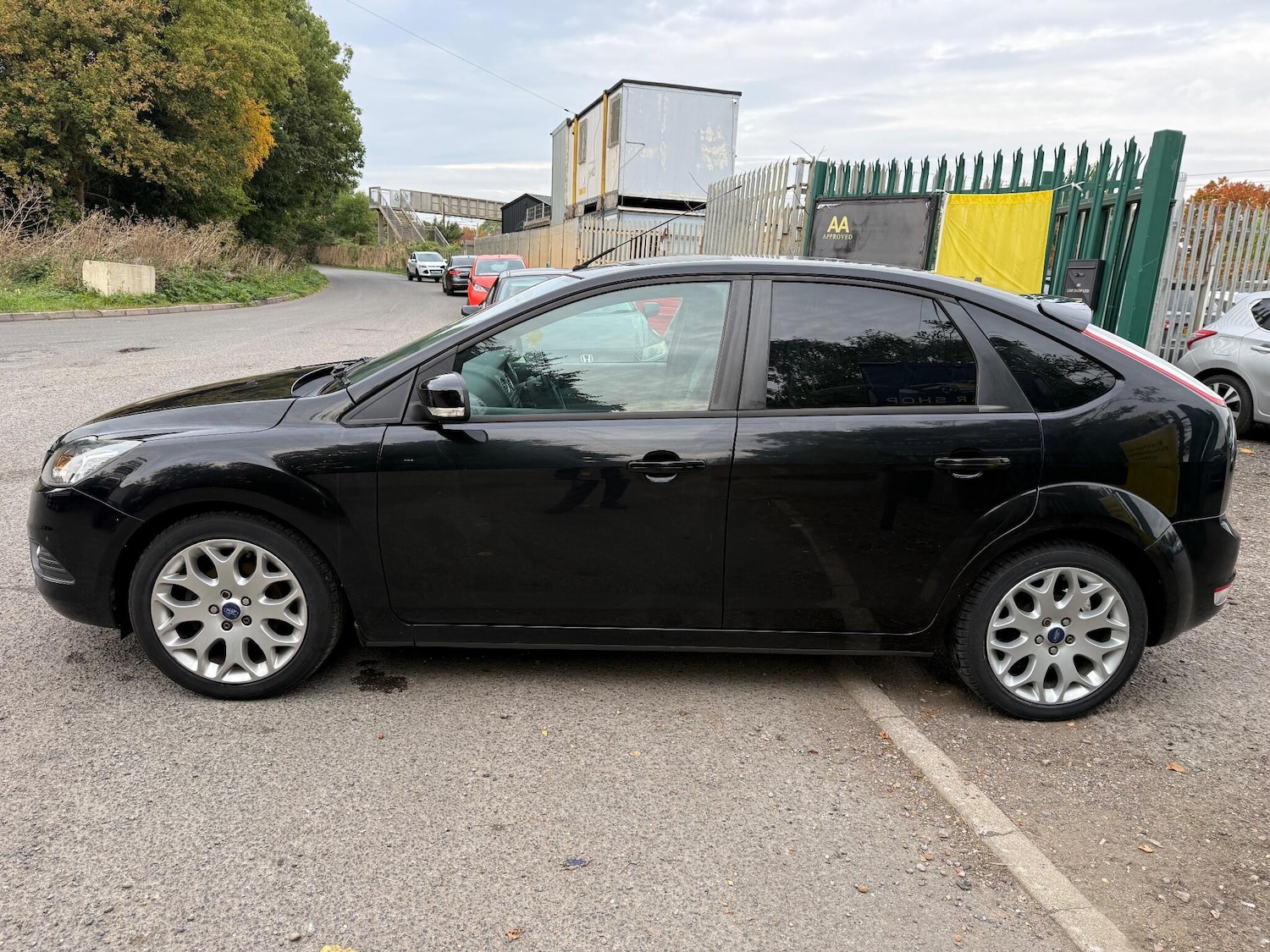 Used Ford Focus 2011 for sale - 76152590: Photo 4