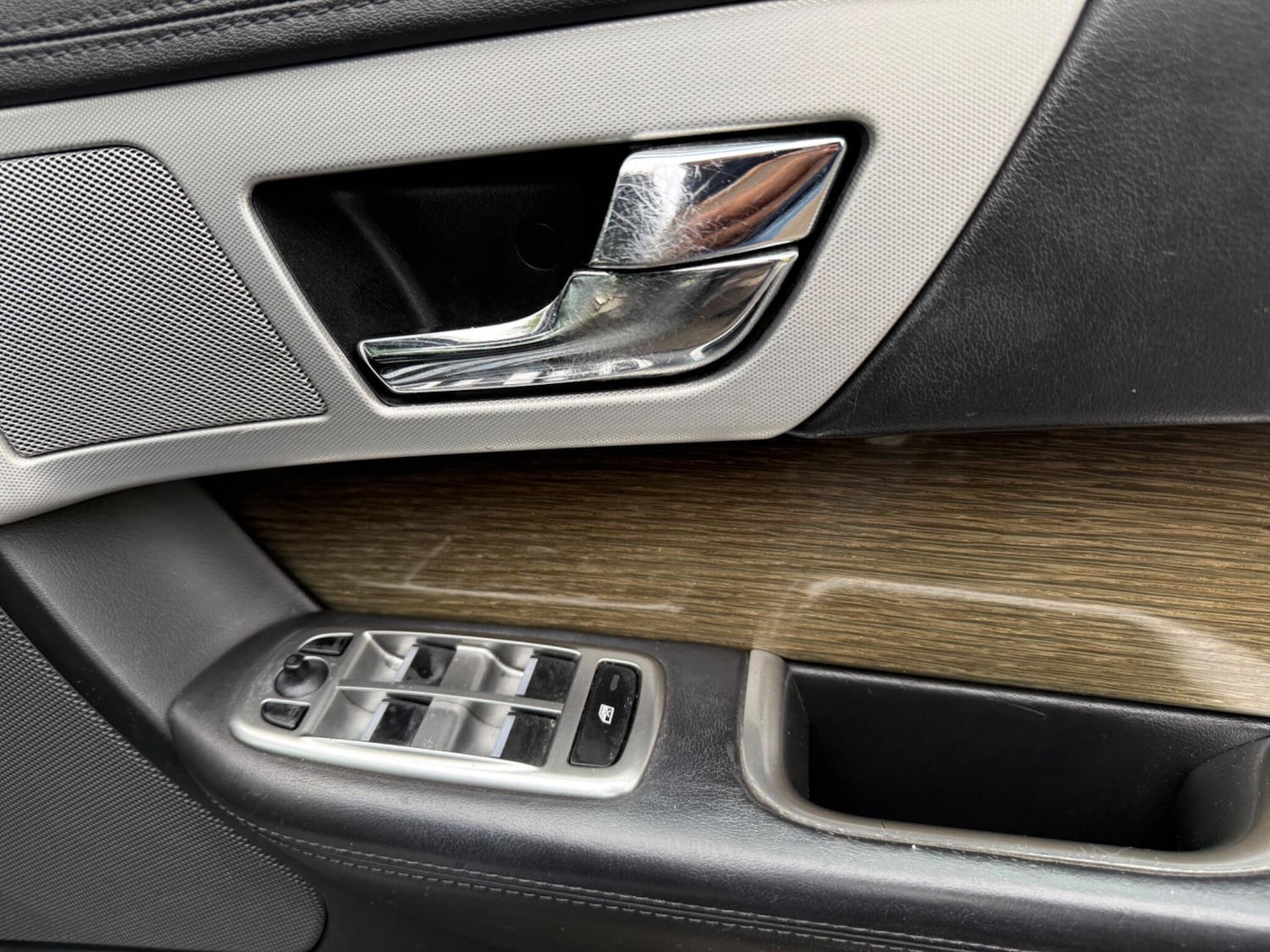 Used Jaguar XF 2012 for sale - 75949538: Photo 13