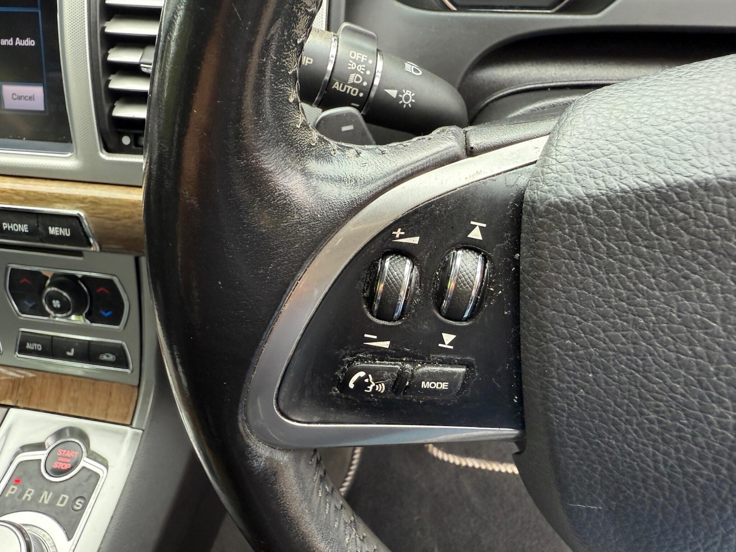 Used Jaguar XF 2012 for sale - 75949538: Photo 17